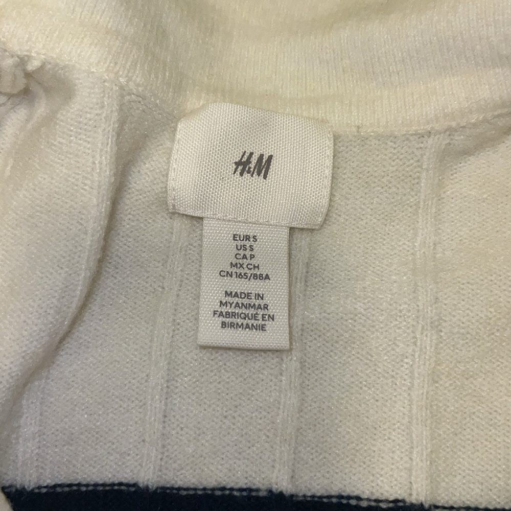 H&M Rib-knit Sweater with Collar - Size Small - Picture 2 of 3